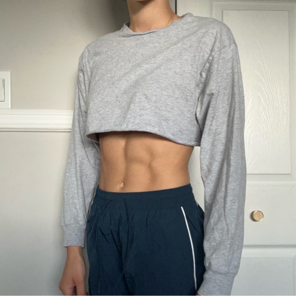 Aritzia TNA Crop Long Sleeve Top